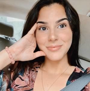 Meet your Posher, Hola